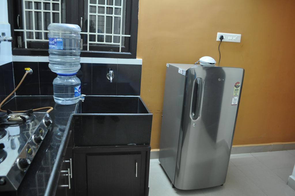 Jyothi Suites Tiruchirappalli Buitenkant foto